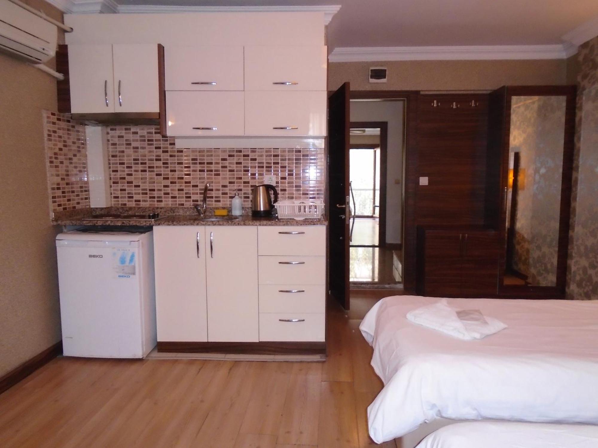 City House Истанбул Екстериор снимка